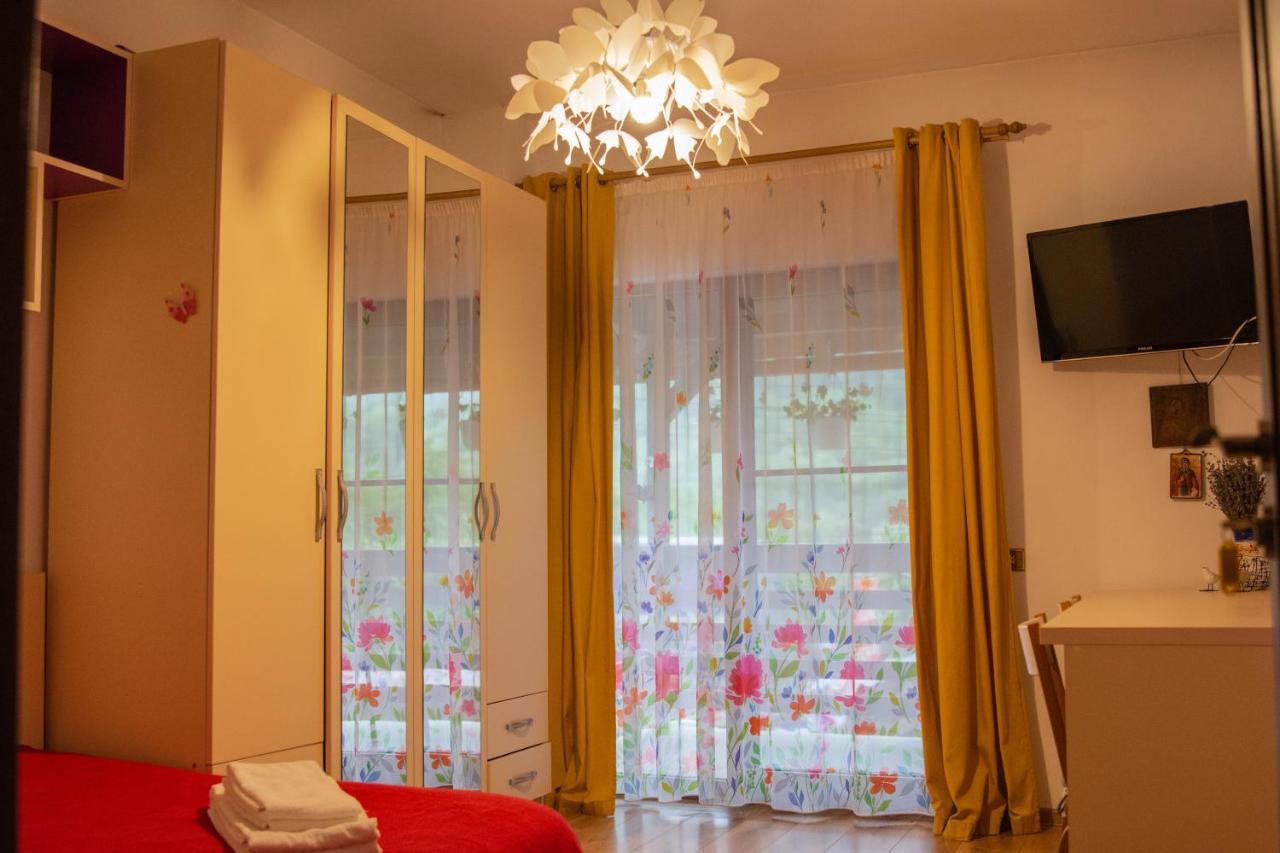 Pensiunea Casa Elena Corbeni Luaran gambar